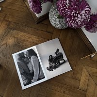 Сімейна фотокнига з щільними сторінками 20х30